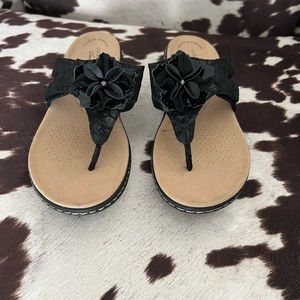 Clarks collection ultimate comfort sandals 8M